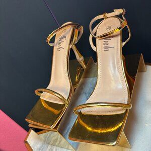 SheIn Money Moves Heels